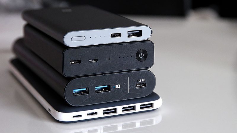 From top to bottom: Xiaomi, Razer, Anker, and Tomax. Note the number of ports, because while they are important, unless you plan on charging multiple things at one time, you don’t really need more than two or three.